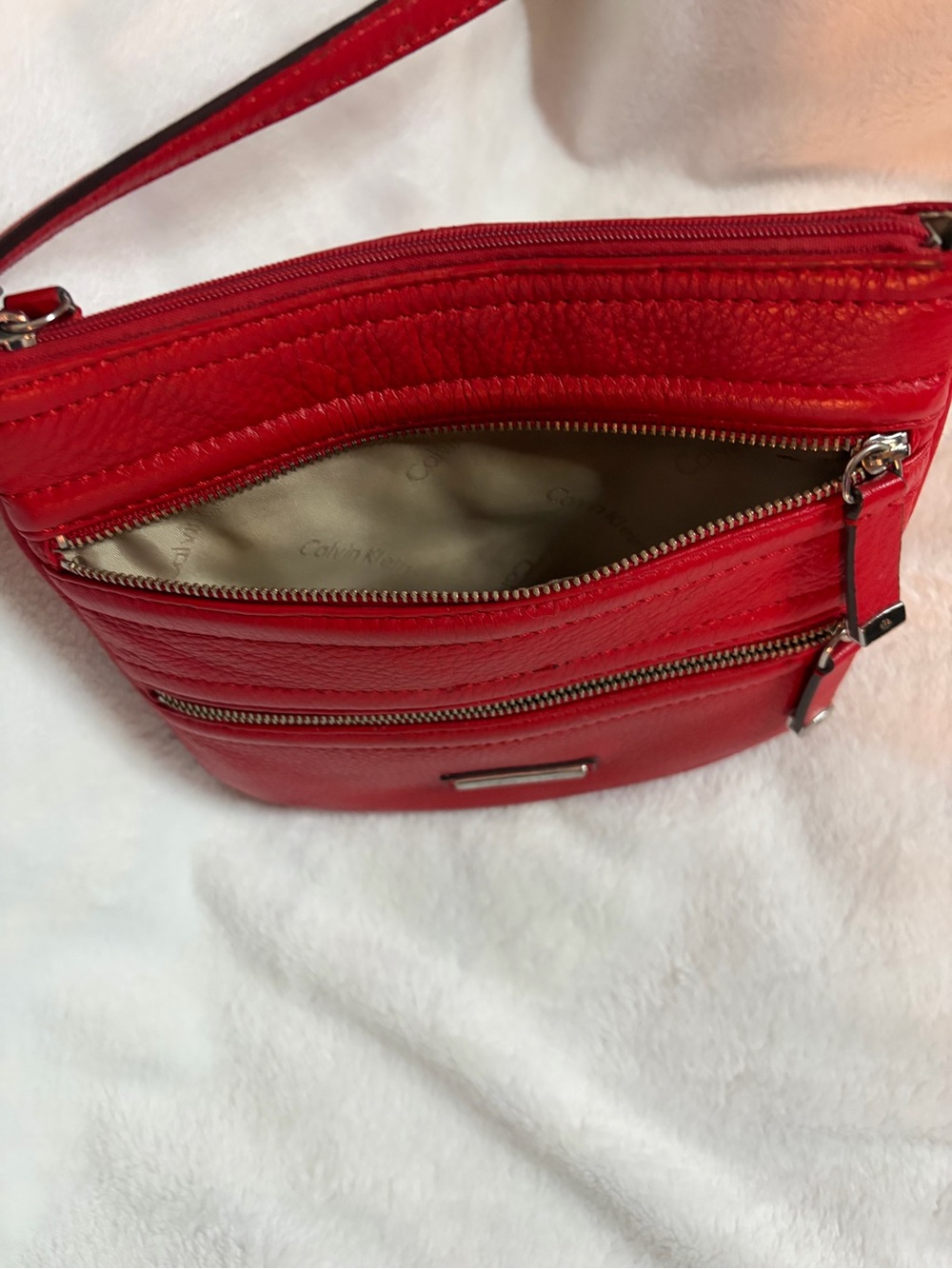 Red Leather Small Crossbody Bag - Calvin Klein - Picture 5 of 16
